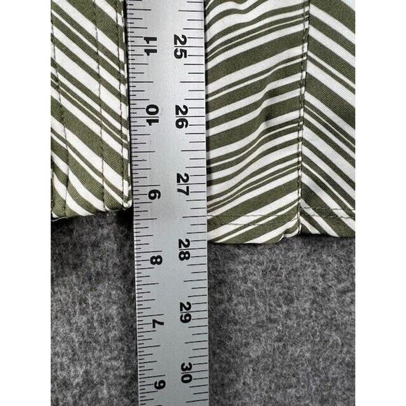 ROZ AND ALI Shirt Womens 1X Button Up Blouse Top Striped Short Sleeve White - Picture 5 of 6